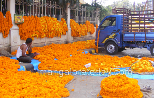 Deepavali shopping in Mangalore